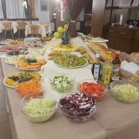 Szálloda Alle Tre Baite 3*