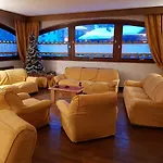 ホテル Alle Tre Baite 3*